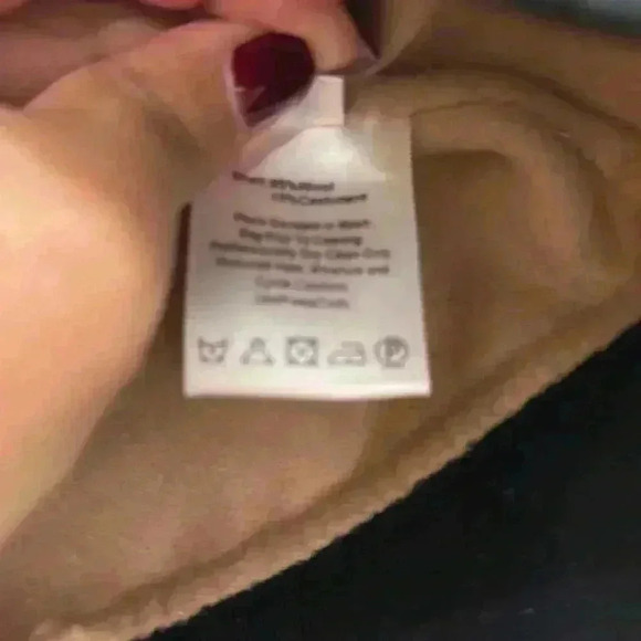 NWOT beautiful and unique bomber jacket. 80% wool 20% cashmere. Size 40 - Picture 7 of 7